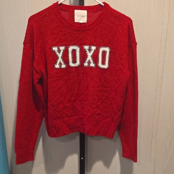 XOXO Sweaters - (J34) NO Comment XOXO Bold Red Crew Neck Sweater Sz M